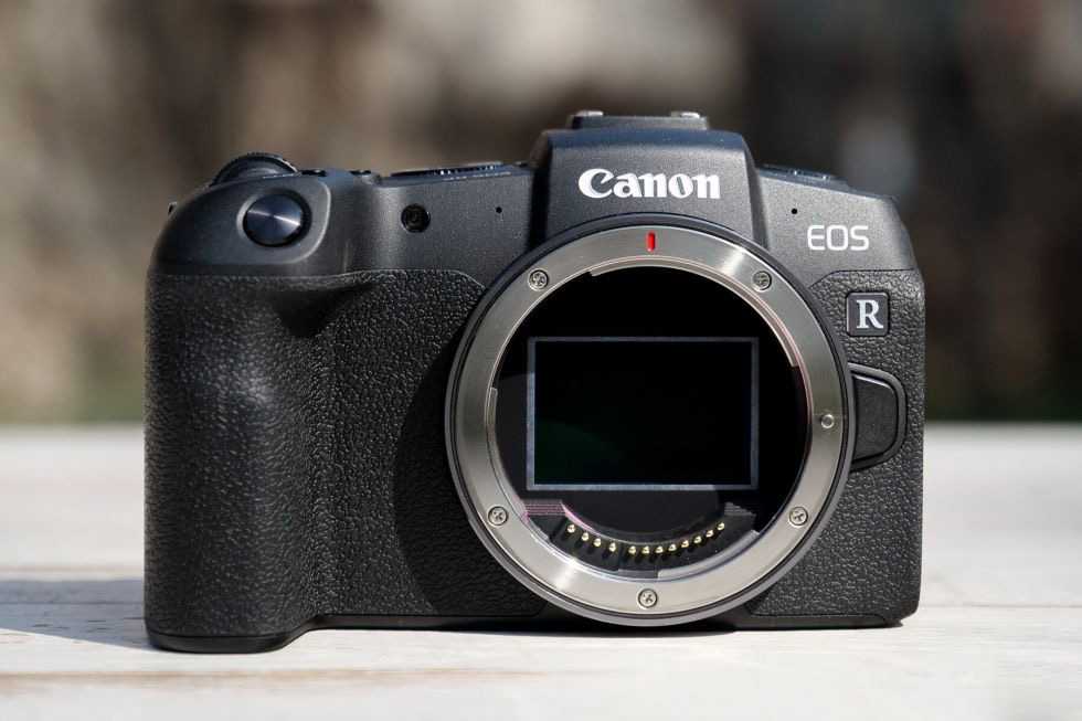 Обзор canon eos rp, самой компактный и бюджетной полнокадровой камеры 2018-2019 | photowebexpo