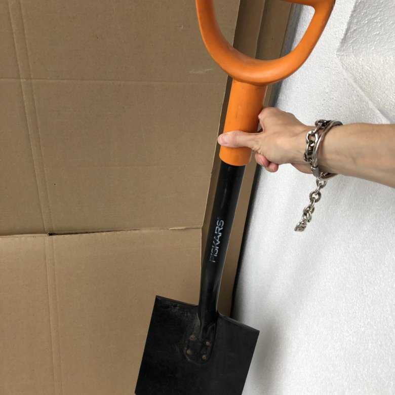 Топор fiskars: как выбрать финский туристический топор solid? как правильно использовать точилку для топора? отзывы владельцев
