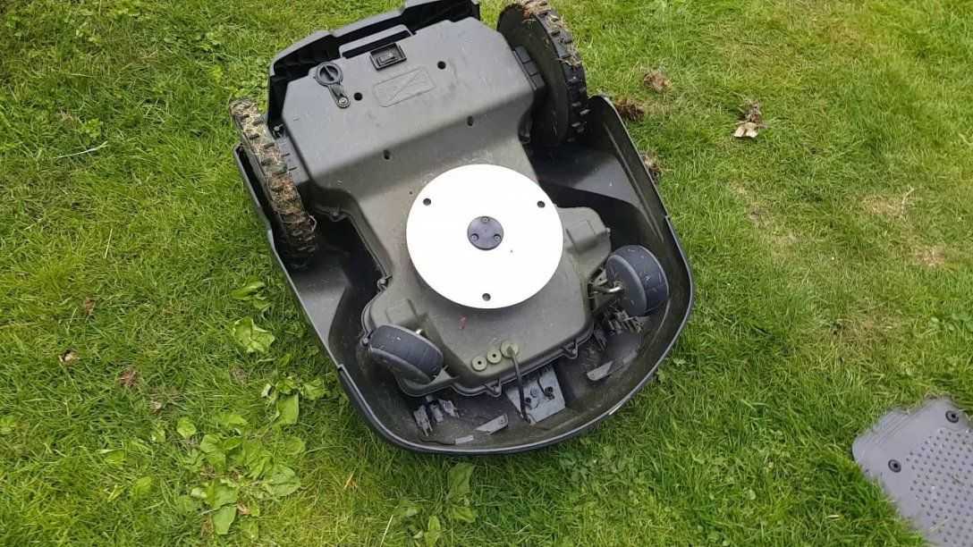 Робот, который сам стрижет газоны: обзор husqvarna automower 430x | 42.tut.by - «интернет и связь»