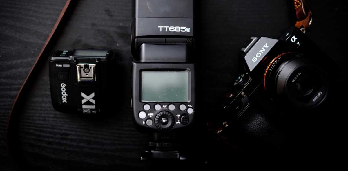 Godox TT685C for Canon - короткий, но максимально информативный обзор. Для большего удобства, добавлены характеристики, отзывы и видео.