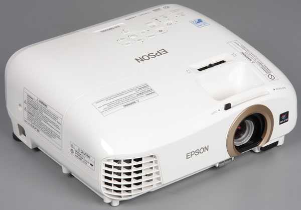 Epson EB-710Ui - короткий, но максимально информативный обзор. Для большего удобства, добавлены характеристики, отзывы и видео.