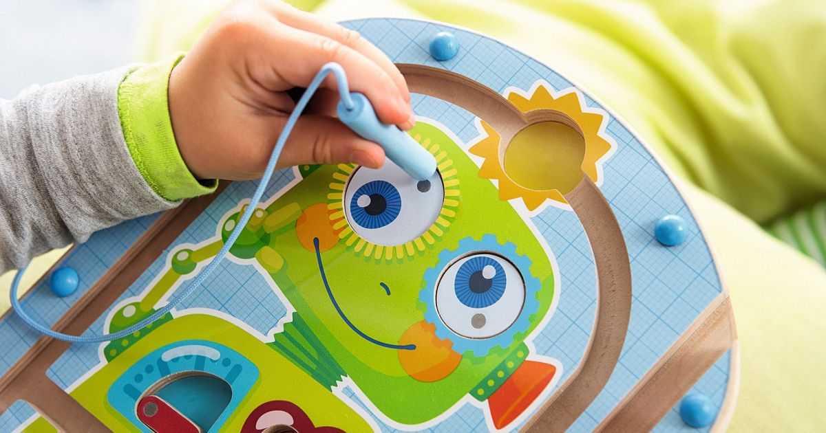 Как выбрать интерактивную игрушку для ребенка в 2021 году. рейтинг самых популярных моделей