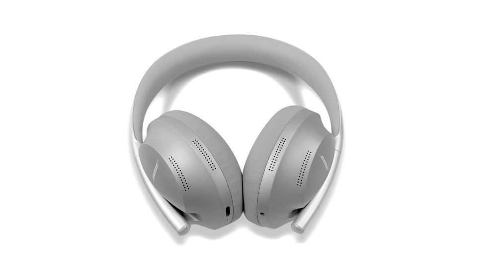 Bose noise cancelling headphones 700 vs sony wh-1000xm4
