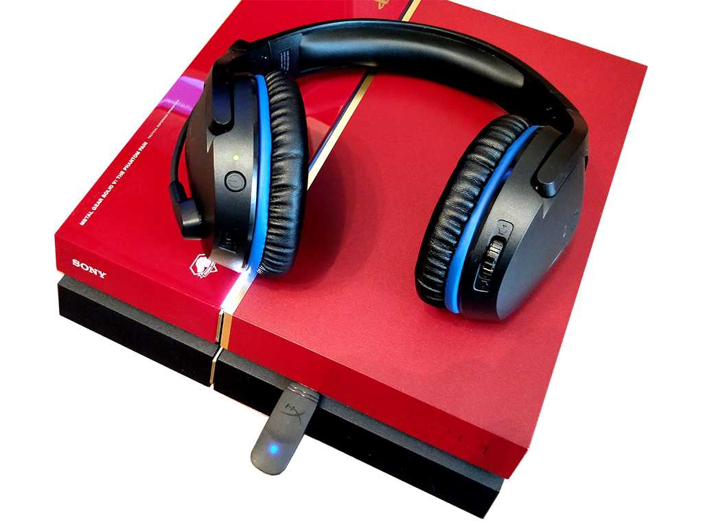 Hyperx cloud stinger hx. Наушники ХАЙПЕР Икс Клауд Стингер. HYPERX cloud Stinger Red. Микрофон ХАЙПЕР Х cloud Stinger. HYPERX cloud Stinger Core Wireless ёмкость аккумулятора.