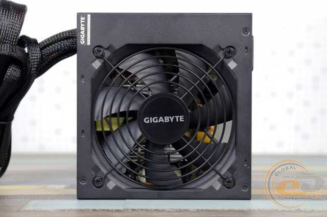 Gigabyte pw400 400w (черный) купить за 2980 руб в краснодаре, видео обзоры и характеристики - sku3498854